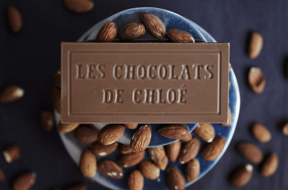 Chocolat au lait et amandes - Les chocolats de Chloé